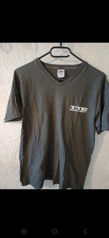 T.shirt homme taille 40