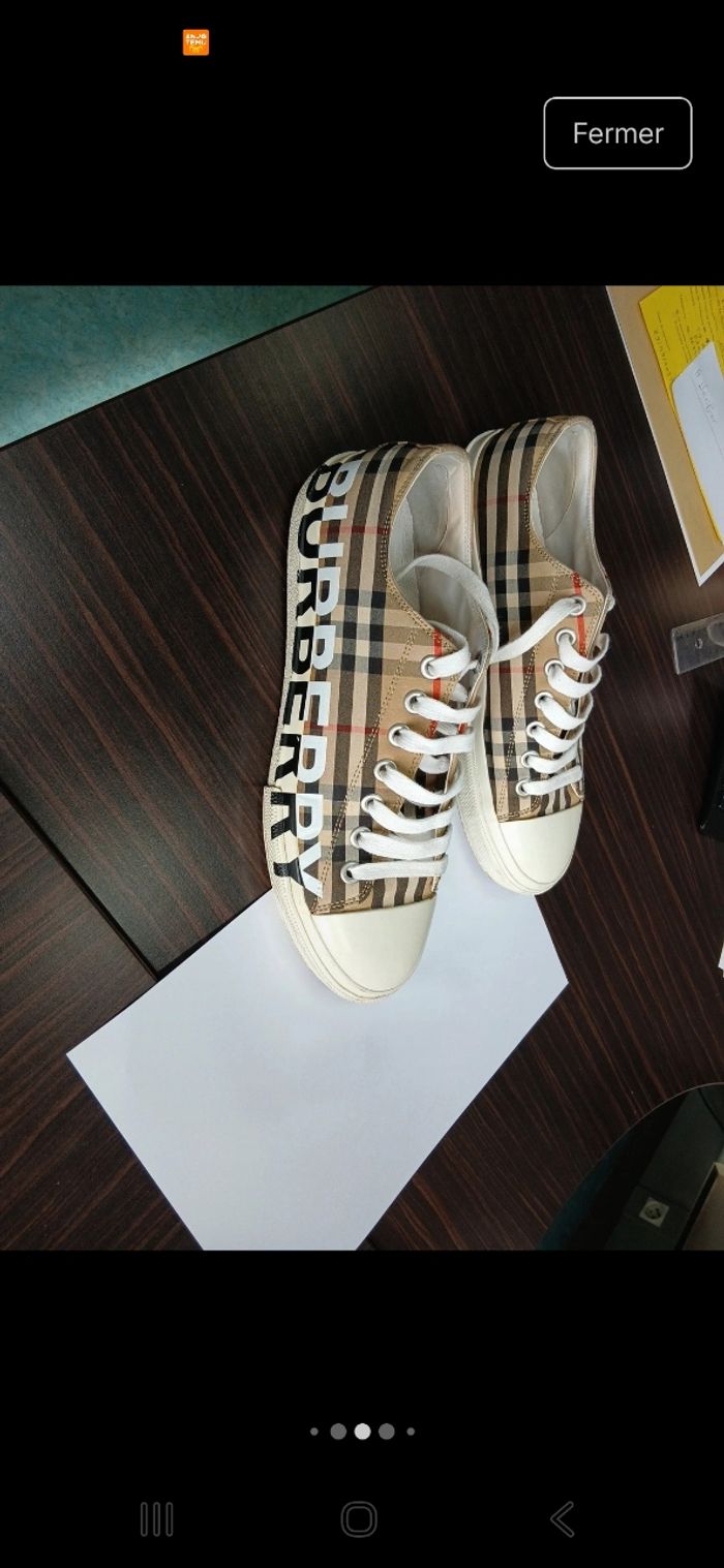 Baskets burberry, habillé en très bon état - photo numéro 5