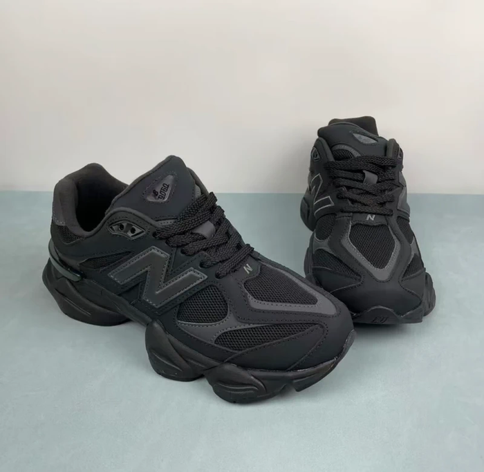 Baskets New Balance 9060 taille 39.5 - photo numéro 3