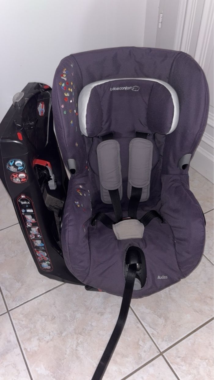 Siège auto bébé confort