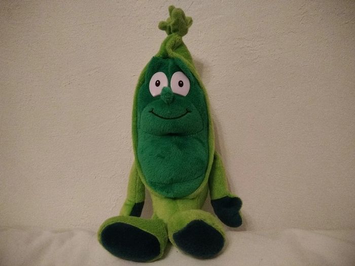 peluche légumes le petit pois