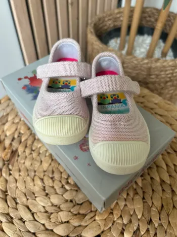 Ballerines roses pailletées taille 19