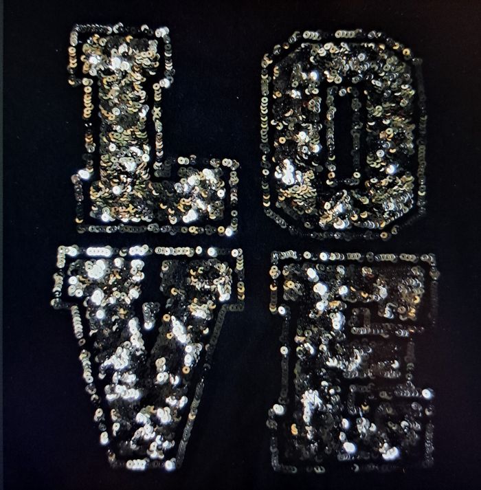 Pull Cache Cache en XS - photo numéro 2