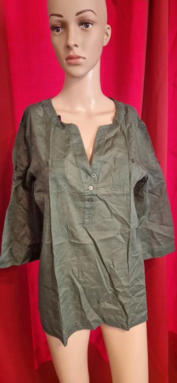 Chemise /blouse vert kaki taille 38