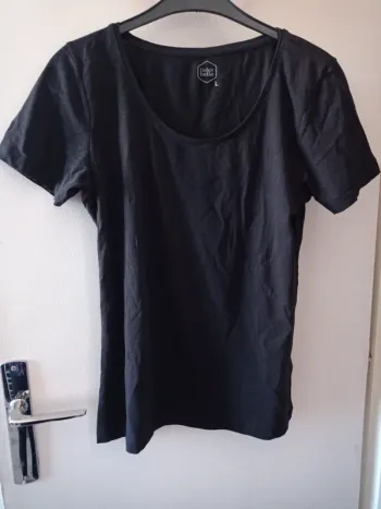 T-shirt manche courte basics noir pour femme
