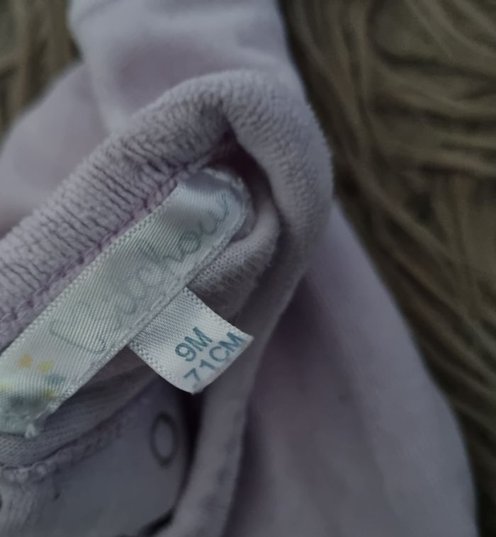Grenouillère lila avec ourson 9mois - photo numéro 4
