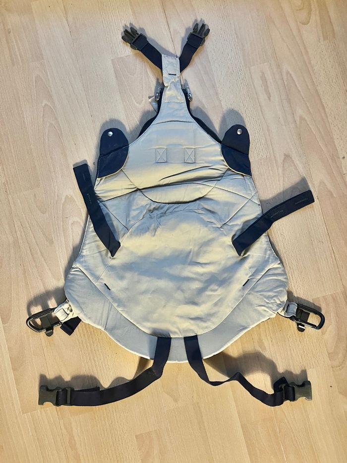 Porte-bébé marque Stokke MyCarrier 3 en 1 - photo numéro 6