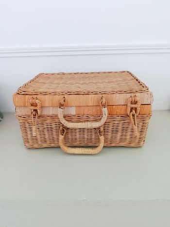 Valisette en osier vintage