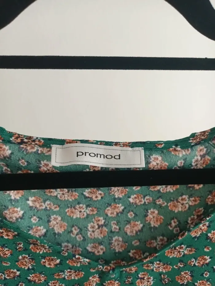 Robe fleurie Promod taille M - photo numéro 2