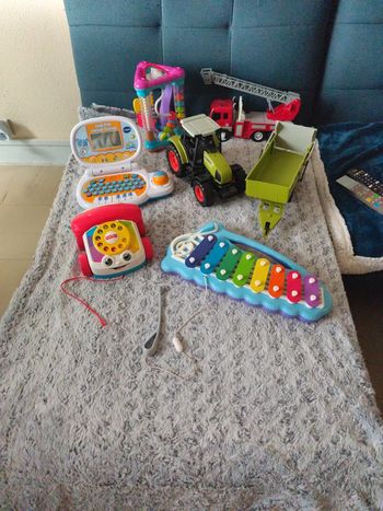 Lot de jouets