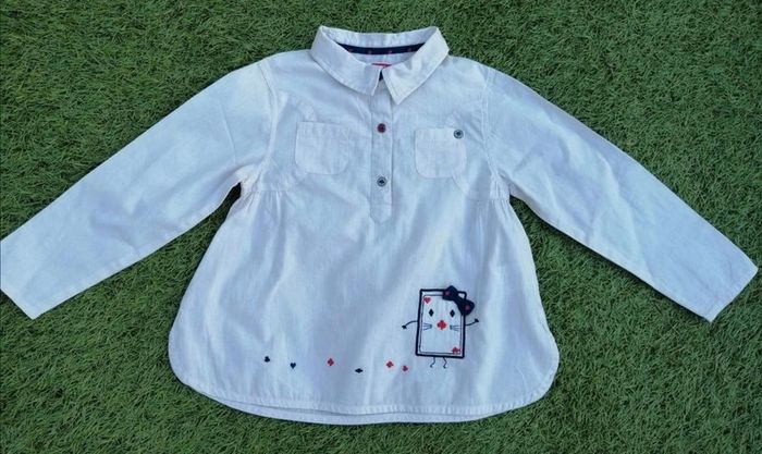 Très belle petite chemise