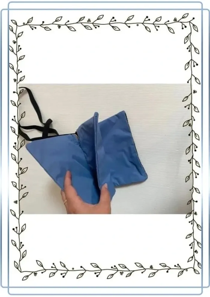 pochette à bandoulière Kway, X Small 3.0, très bon état 18x14cm - photo numéro 3