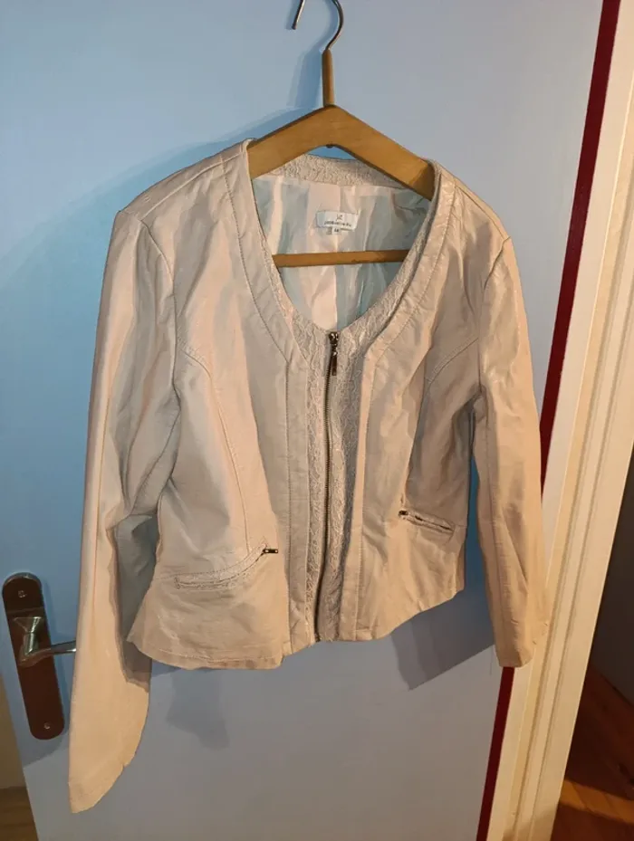 Sublime veste simili cuir Jacqueline Riu taille 44 - photo numéro 2