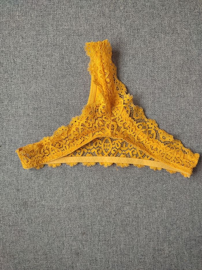String - photo numéro 2