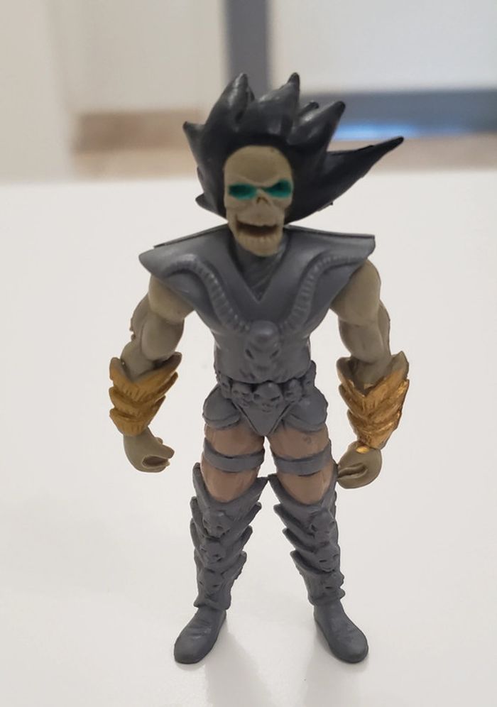 Darkness Warriors Figurine de Skeleton 2004 Cyber Kidz Knock Off Bootleg MOTU Squelette