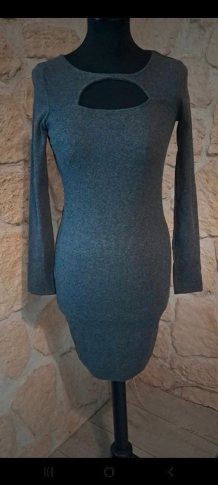 Robe femme - photo numéro 2