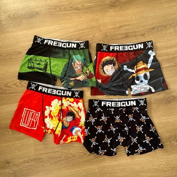4 caleçons One Piece 14/16 ans