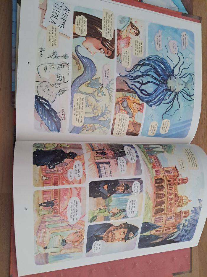 Lot de 3 BD Les enquêtes d’Enola Holmes - photo numéro 7