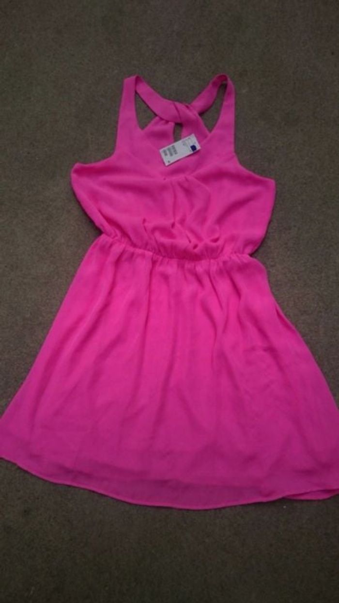 Robe rose fuchsia H&M