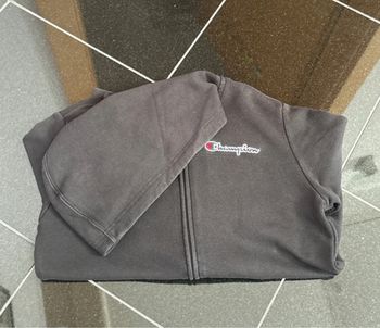 Veste Champion taille 11-12 ans