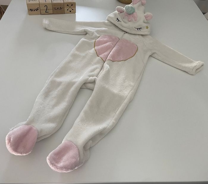 Surpyjama/ combi pyjama licorne 24 mois - photo numéro 2