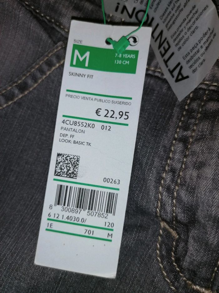 Jeans court gris 8ans 130cm neuf - photo numéro 8