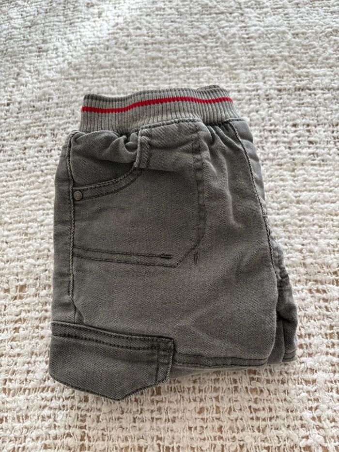 Pantalon gris - photo numéro 3