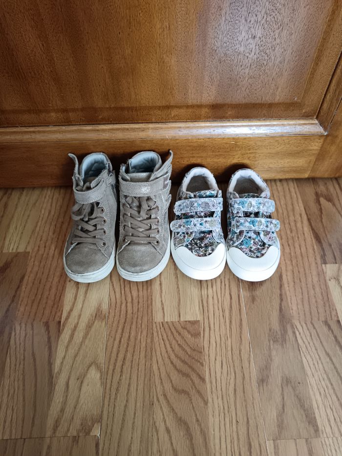 Lot 29 Vertbaudet boots cuir et baskets - photo numéro 2