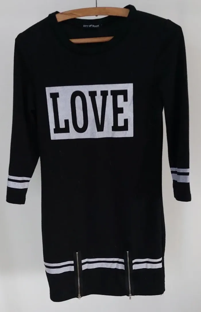 Robe noire
