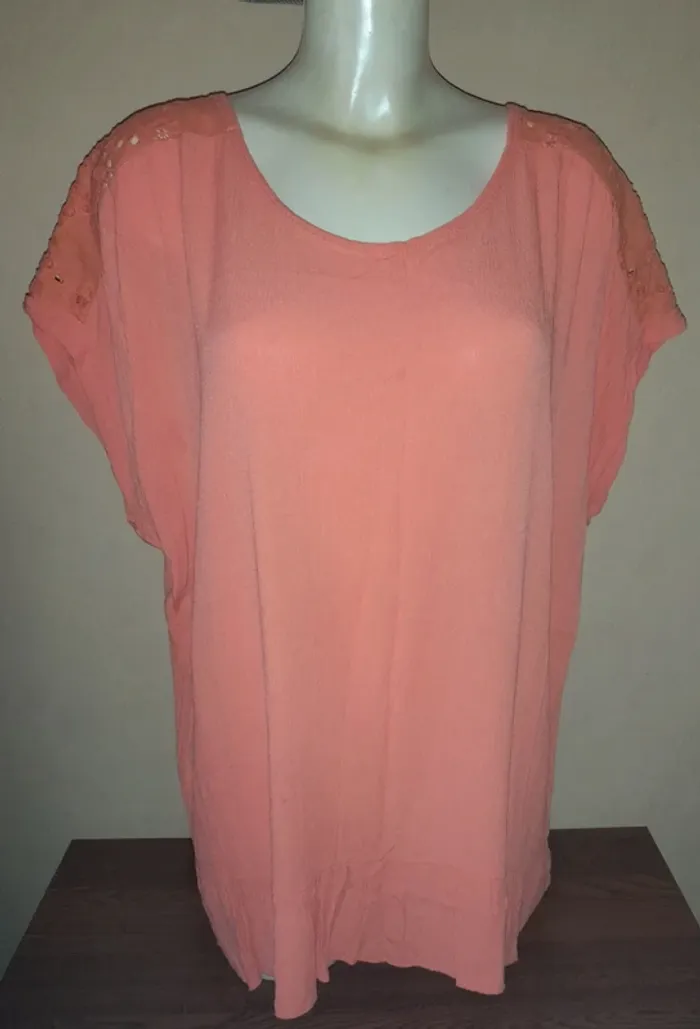 Blouse manches courtes taille unique