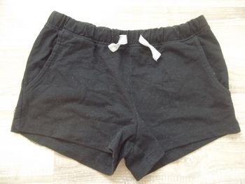 Short noir Pepperts! 146/152 cm