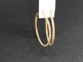 Créoles fermé doré