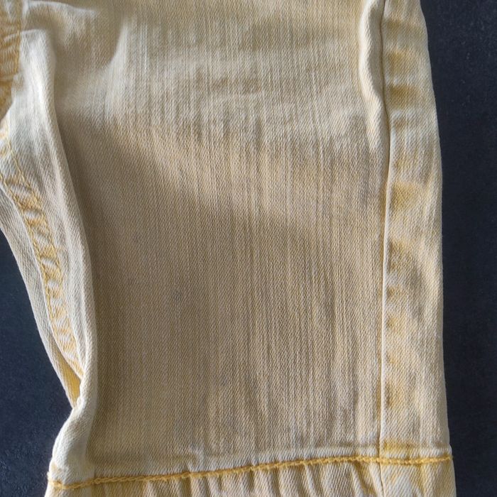 Short jaune taille 6 ans - photo numéro 2