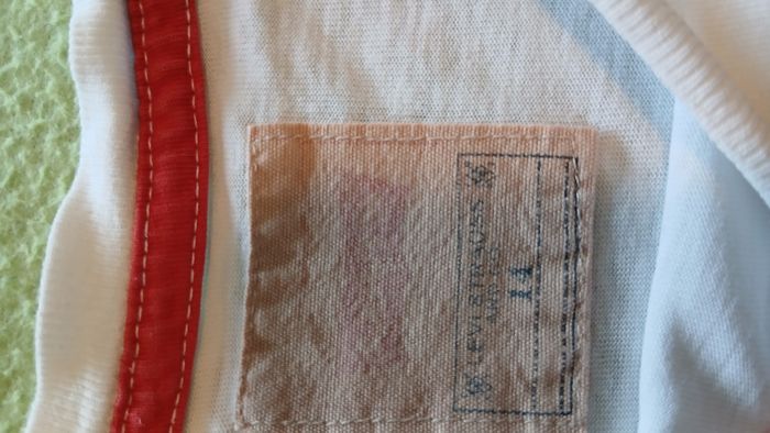 Tshirt levis - photo numéro 2