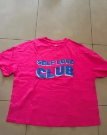 T-shirt "Self Love Club" fuchsia – Taille L