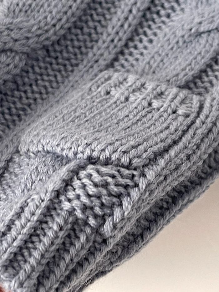 Pull bleu grisé neuf jamais porté boutchou taille 1 mois de chez Monoprix - photo numéro 5