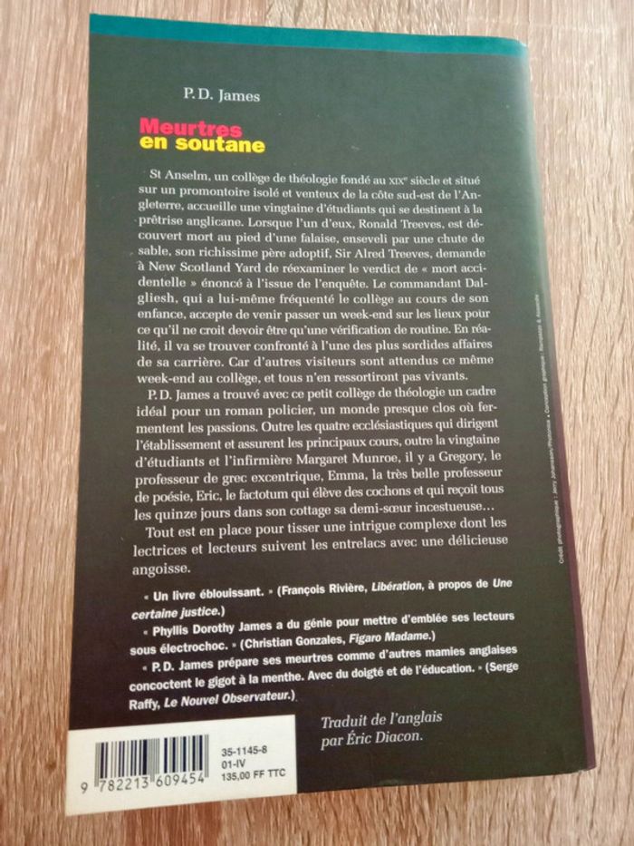P.D. James 🪅 Meurtres en soutane - photo numéro 2