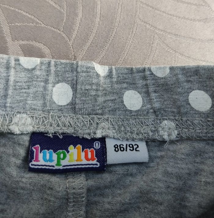 Joli Short à pois 18/24 mois - photo numéro 2