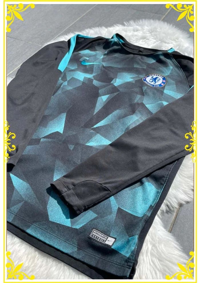 Nike Chelsea Saison 2017-2018 - photo numéro 2