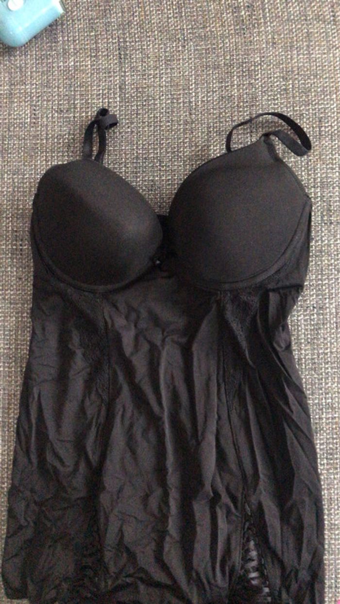 Bustier porte jartelle - photo numéro 2