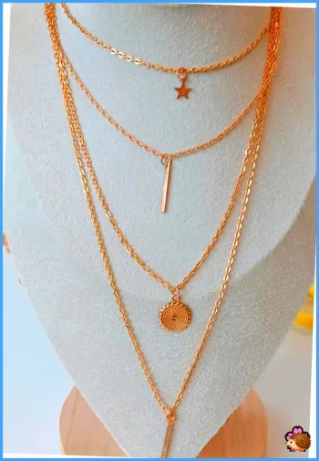 Collier multi-rangs doré – inspiration Zag, lou yetu