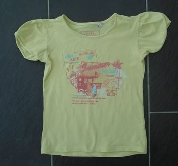 Joli tee-shirt surf fille 8 ans (128 cm)