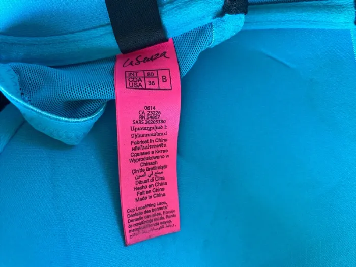 Soutien gorge noir et bleu - photo numéro 8