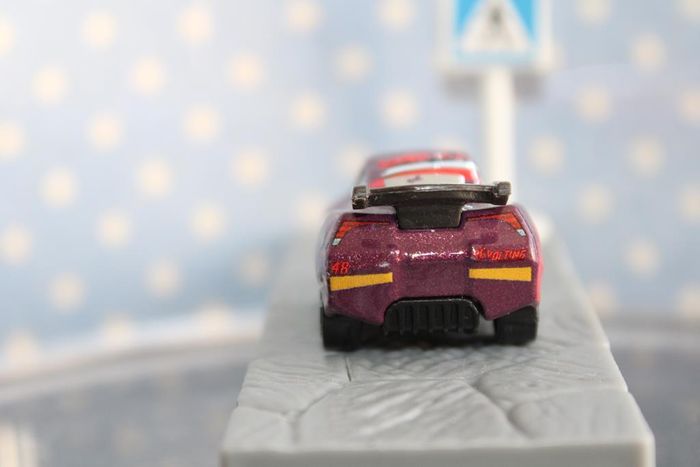 Disney Pixar cars mini racer Aaron clocker - photo numéro 4
