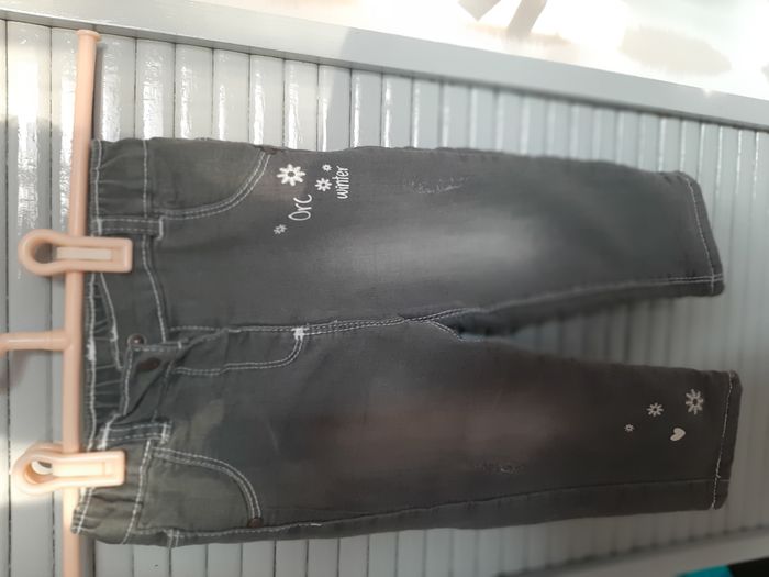 ensemble jeans et tee shirt ML pour filles Taille 18 mois - photo numéro 4