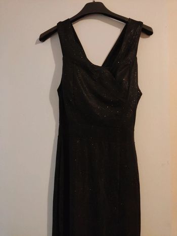 Robe de soirée fendue à paillettes