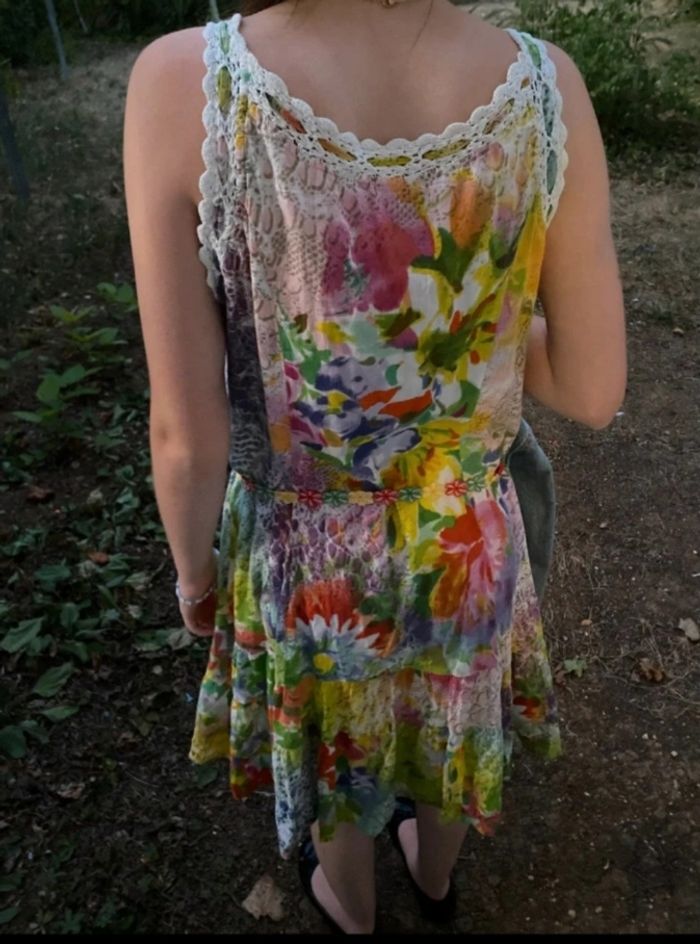 Robe fleurie - photo numéro 2