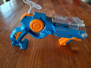 Pistolet + voiture