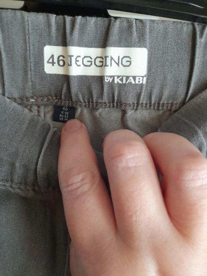 Jegging gris Kiabi 46 - photo numéro 2