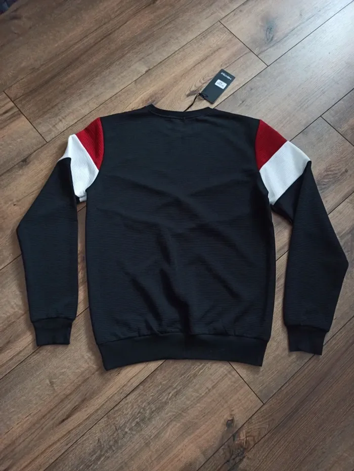 Pull homme manches longues rouge noir et blanc L - photo numéro 4